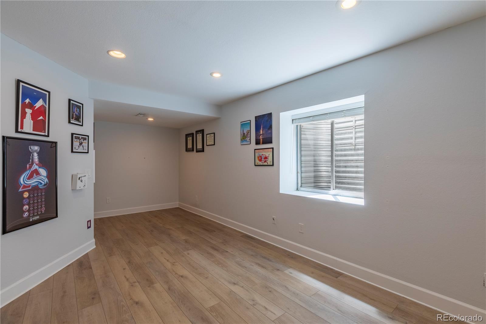 294 West Willowick Circle Highlands Ranch, CO 80129 - Photo 24 of 37 an empty room with windows