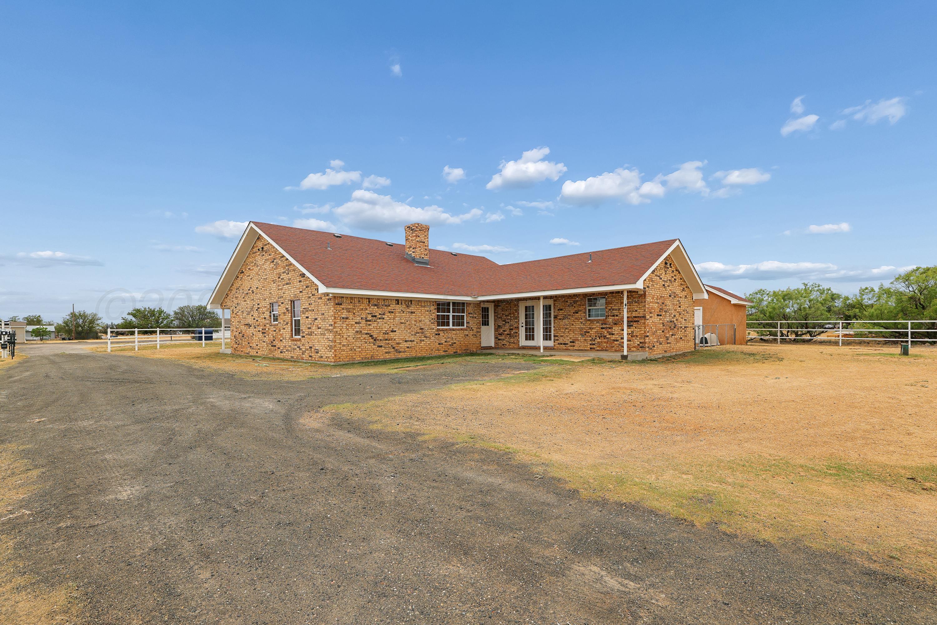 474 West Plantation Road Amarillo, TX 79118 - Photo 29 of 43 31-Backyard