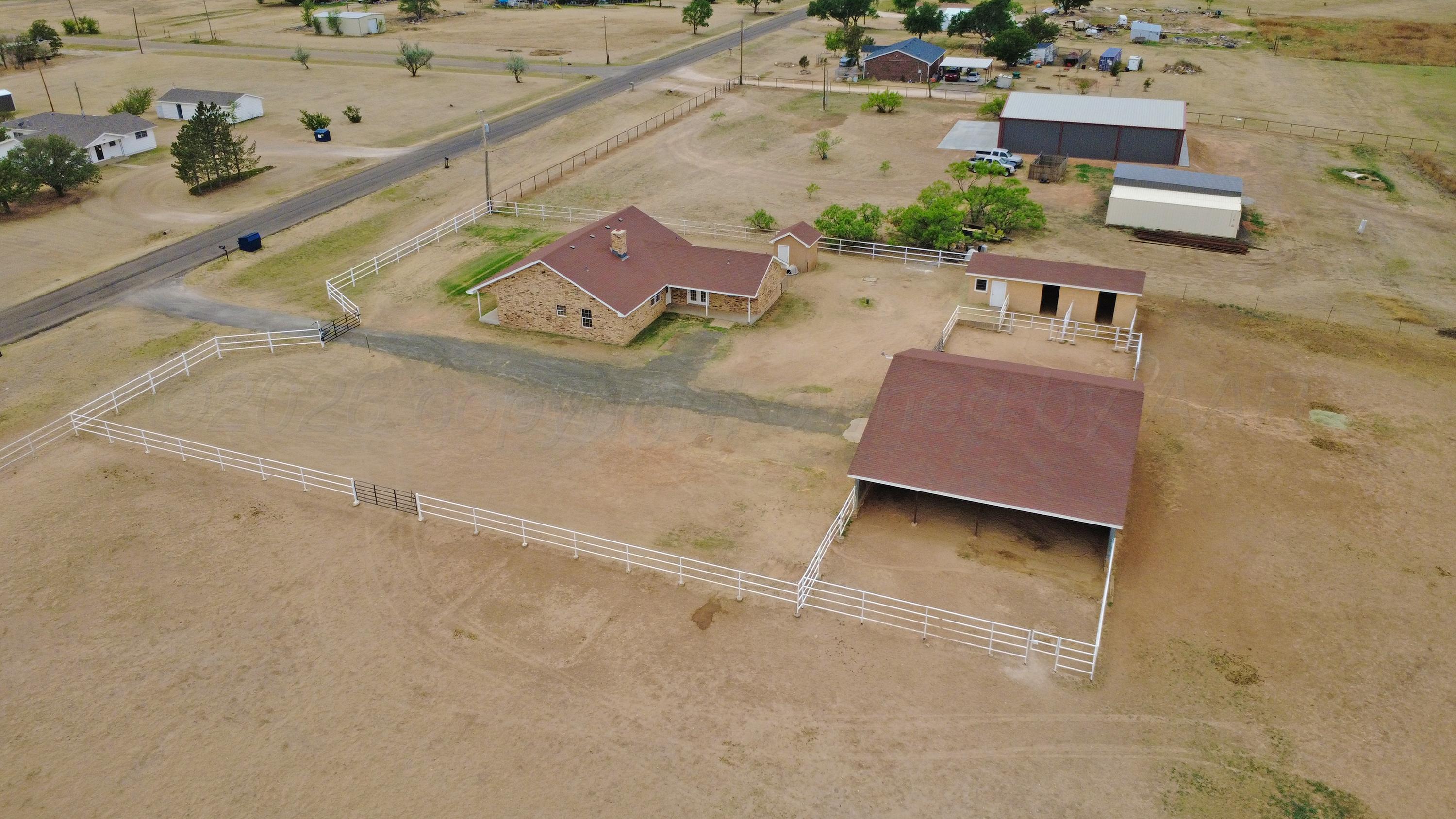 474 West Plantation Road Amarillo, TX 79118 - Photo 36 of 43 38-Side Back View of Overlook
