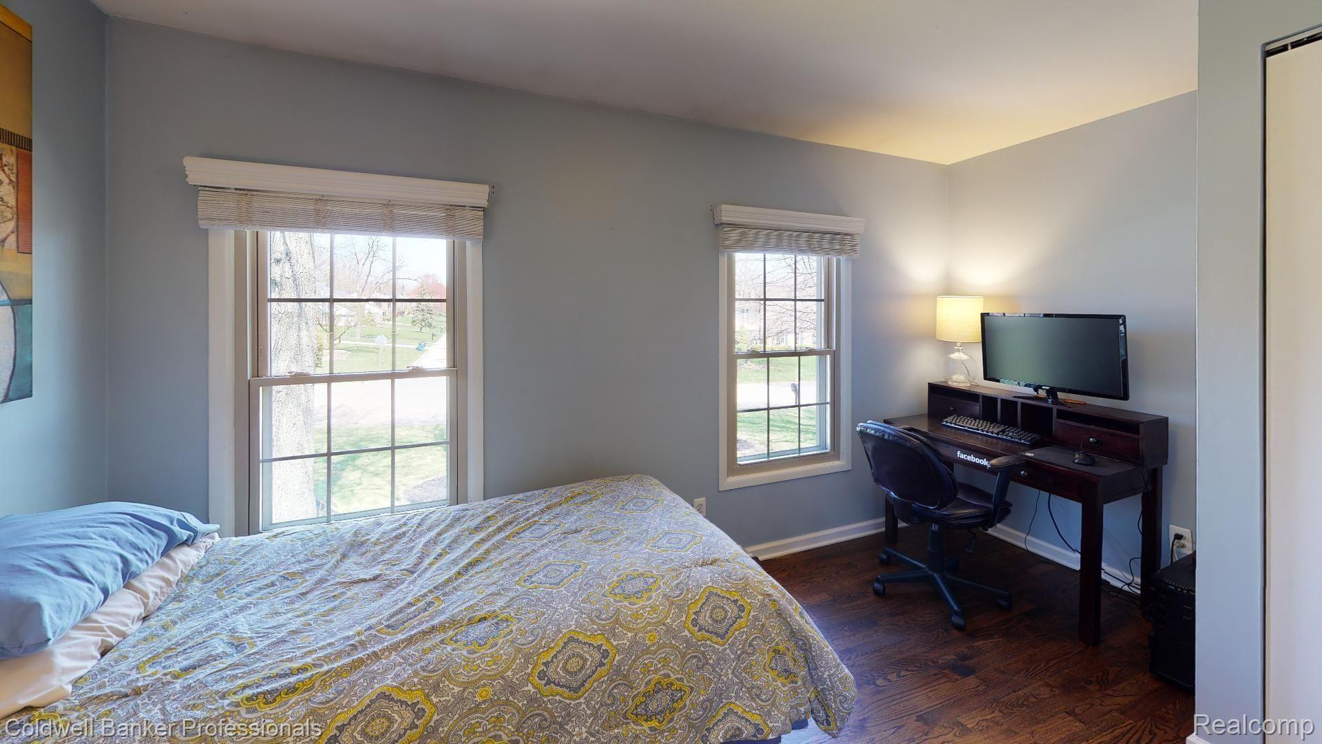4411 Patrick Road West Bloomfield, MI 48322 - Photo 15 of 23 Bedroom #3