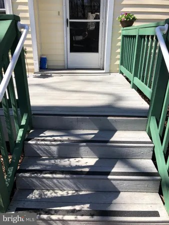 a view of entryway