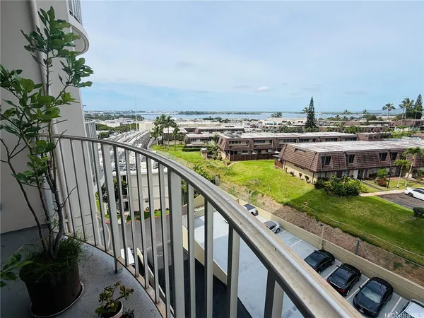 $249,000 | 98-1038 Moanalua Road, Unit 7803, Aiea, HI 96701