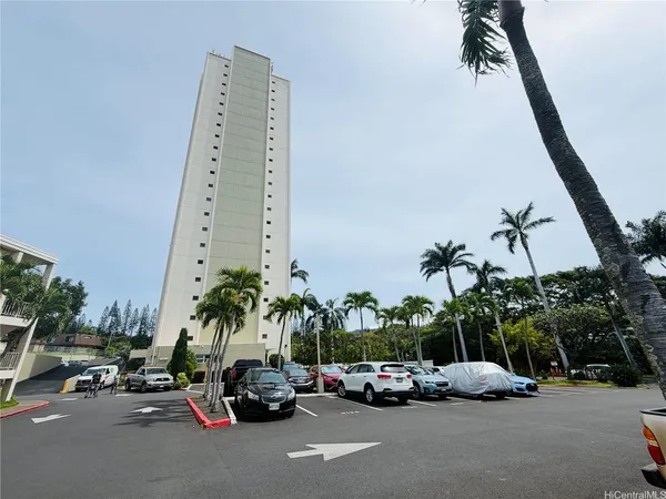 $249,000 | 98-1038 Moanalua Road, Unit 7803, Aiea, HI 96701