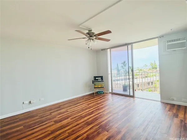 $249,000 | 98-1038 Moanalua Road, Unit 7803, Aiea, HI 96701