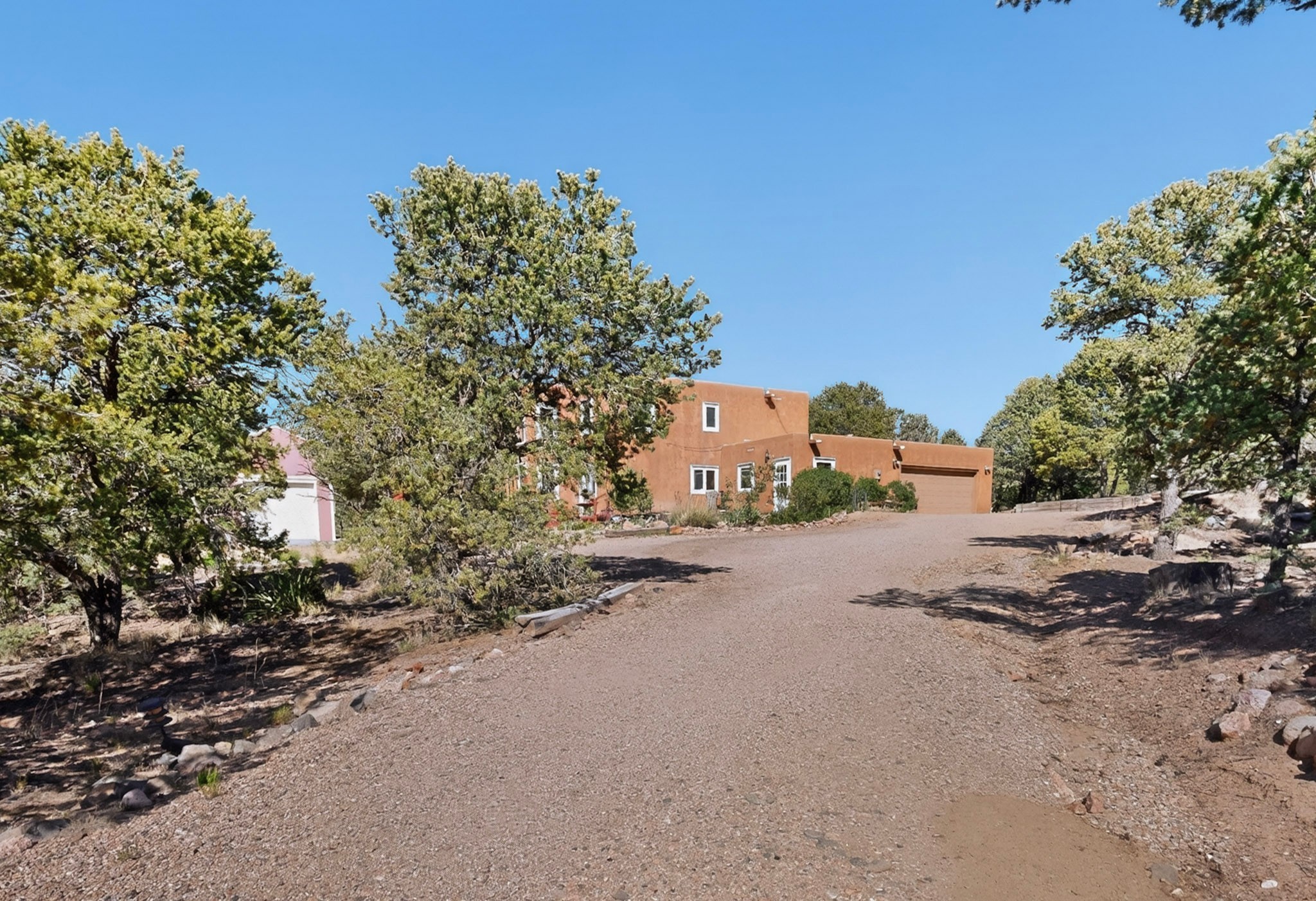 2 Toltec Road Santa Fe, NM 87505 - Photo 3 of 49
