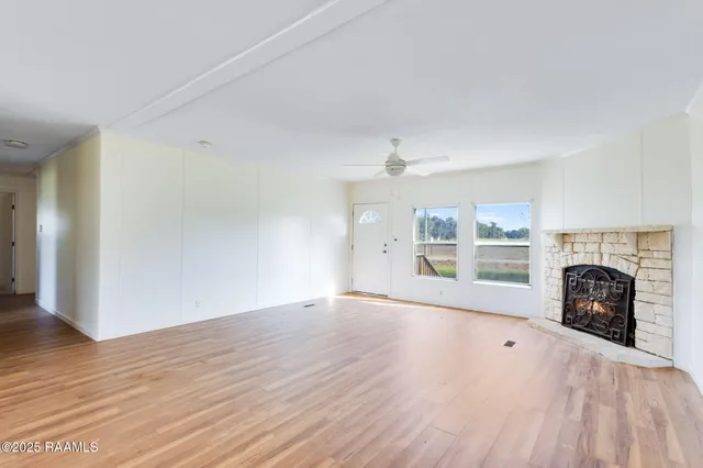 $145,000 | 1008 Stanley Robert Road, Breaux Bridge, LA 70517