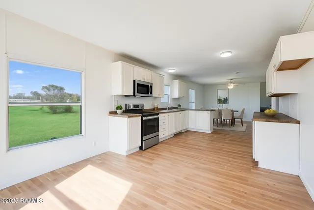 $145,000 | 1008 Stanley Robert Road, Breaux Bridge, LA 70517