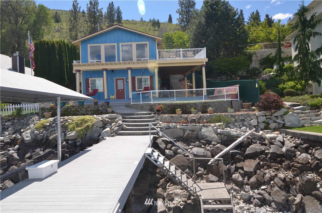2900 South Lakeshore Road Chelan, WA 98816 - Photo 1 of 12 Gallery Image 1