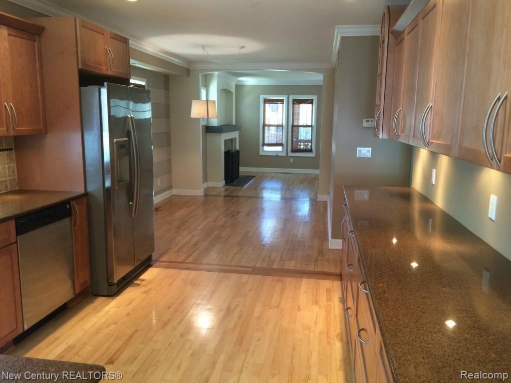800 Princeton Road Berkley, MI 48072 - Photo 8 of 18