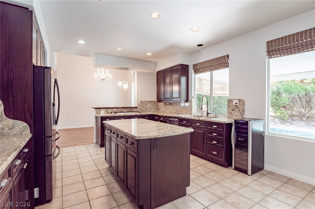 2384 Denair Way Henderson, NV 89074 - Photo 7 of 60