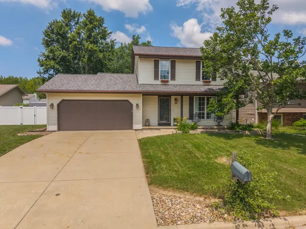 $225,000 | 1210 Brentwood Court, Normal, IL 61761