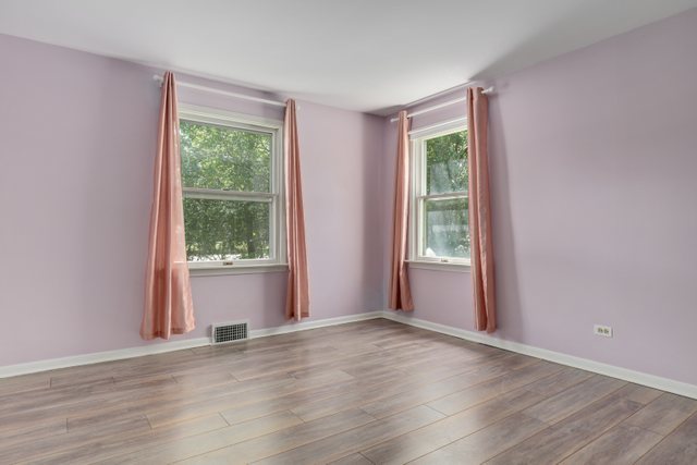 886 West Palatine Road Palatine, IL 60067 - Photo 24 of 31