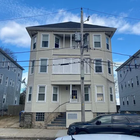 $1,500 | 159 Frederick Street, Unit 3E, New Bedford, MA 02744