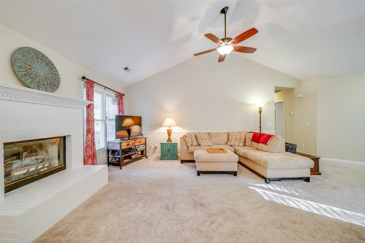 3617 Hopper Street Raleigh, NC 27616 - Photo 11 of 20 Family Room