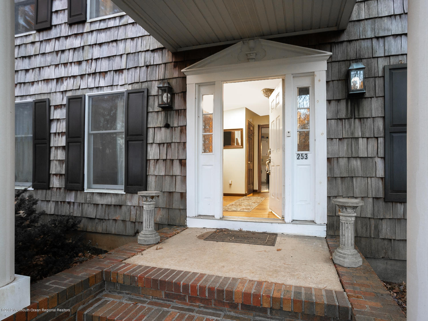 253 Route 539 Cream Ridge Cream Ridge, NJ 08514 - Photo 3 of 32 Front Door