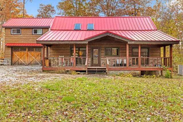 $400,000 | 92 Mount Laurel Road, Pikeville, TN 37367