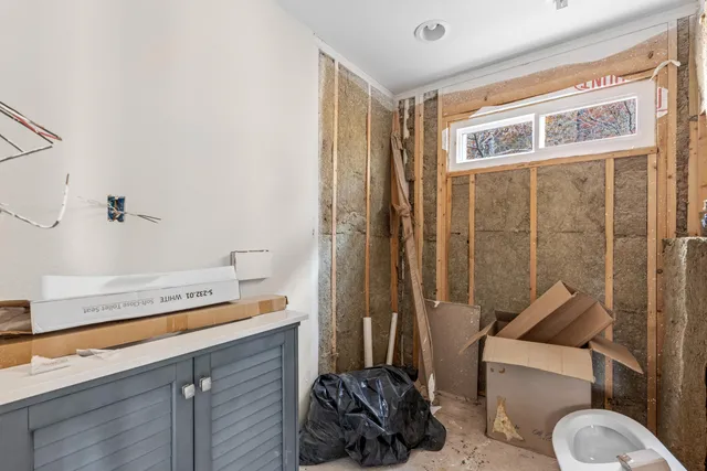 $400,000 | 92 Mount Laurel Road, Pikeville, TN 37367