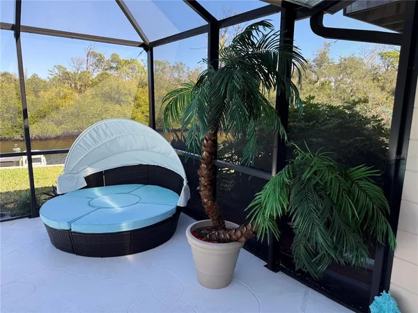 $4,000 | 490 Creek Ln Drive, Englewood, FL 34223