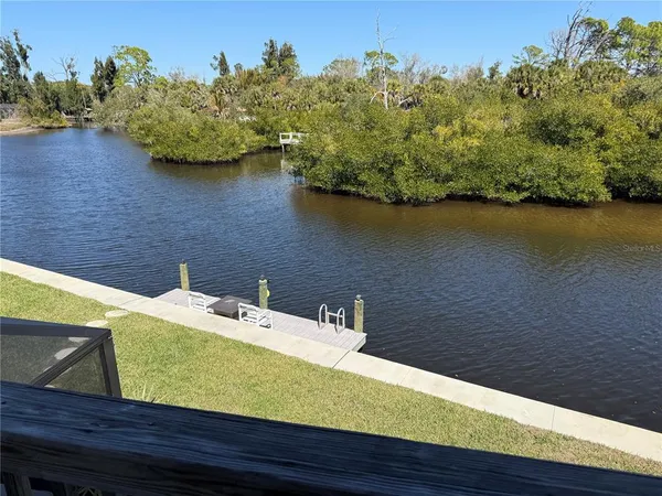 $4,000 | 490 Creek Ln Drive, Englewood, FL 34223