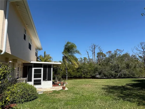 $4,000 | 490 Creek Ln Drive, Englewood, FL 34223