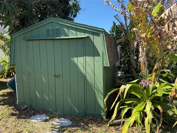 $4,000 | 490 Creek Ln Drive, Englewood, FL 34223