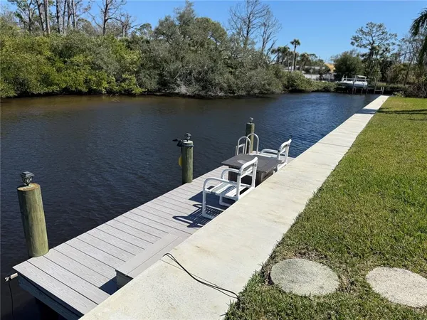 $4,000 | 490 Creek Ln Drive, Englewood, FL 34223