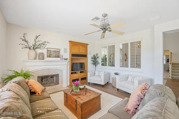 $1,315,000 | 2924 Blazing Star Drive, Thousand Oaks, CA 91362