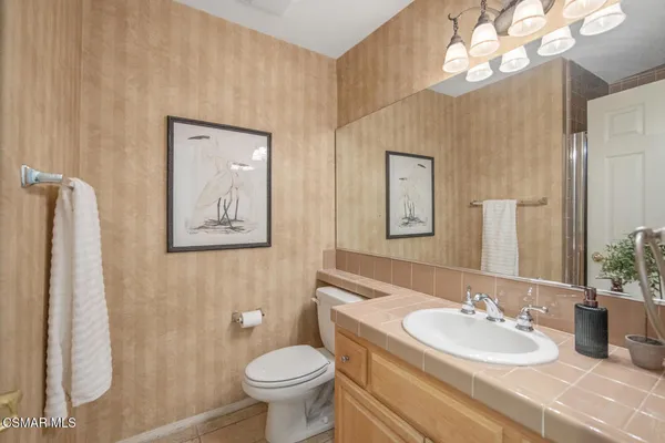 $1,315,000 | 2924 Blazing Star Drive, Thousand Oaks, CA 91362