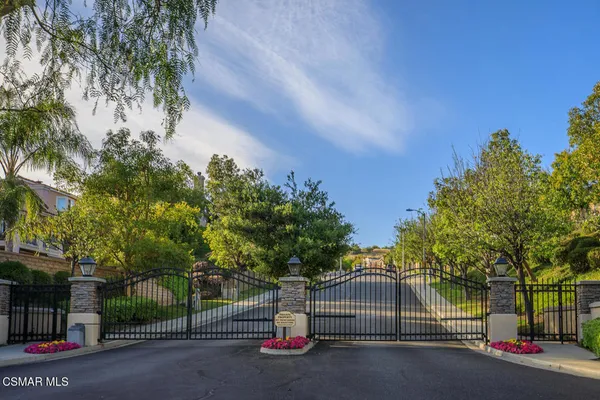 $1,315,000 | 2924 Blazing Star Drive, Thousand Oaks, CA 91362