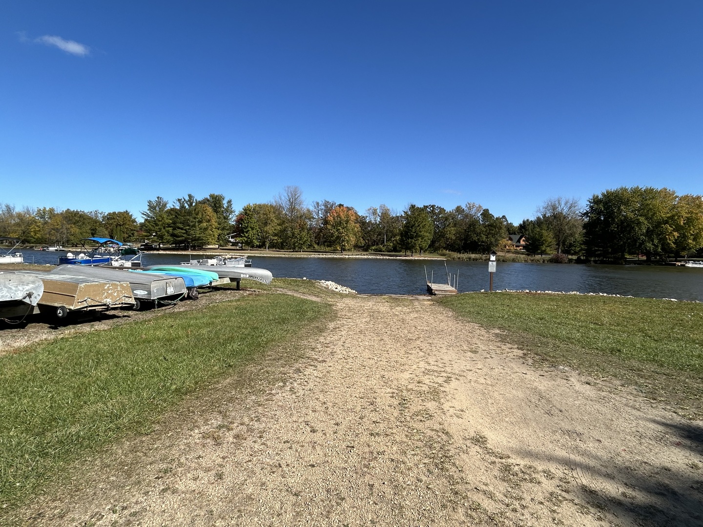 919 Missouri Drive Dixon, IL 61021 - Photo 5 of 18 a view of lake view and mountain view