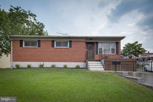 516 Old North Point Road Baltimore, MD 21222 - Photo 1 of 30 Exterior Front