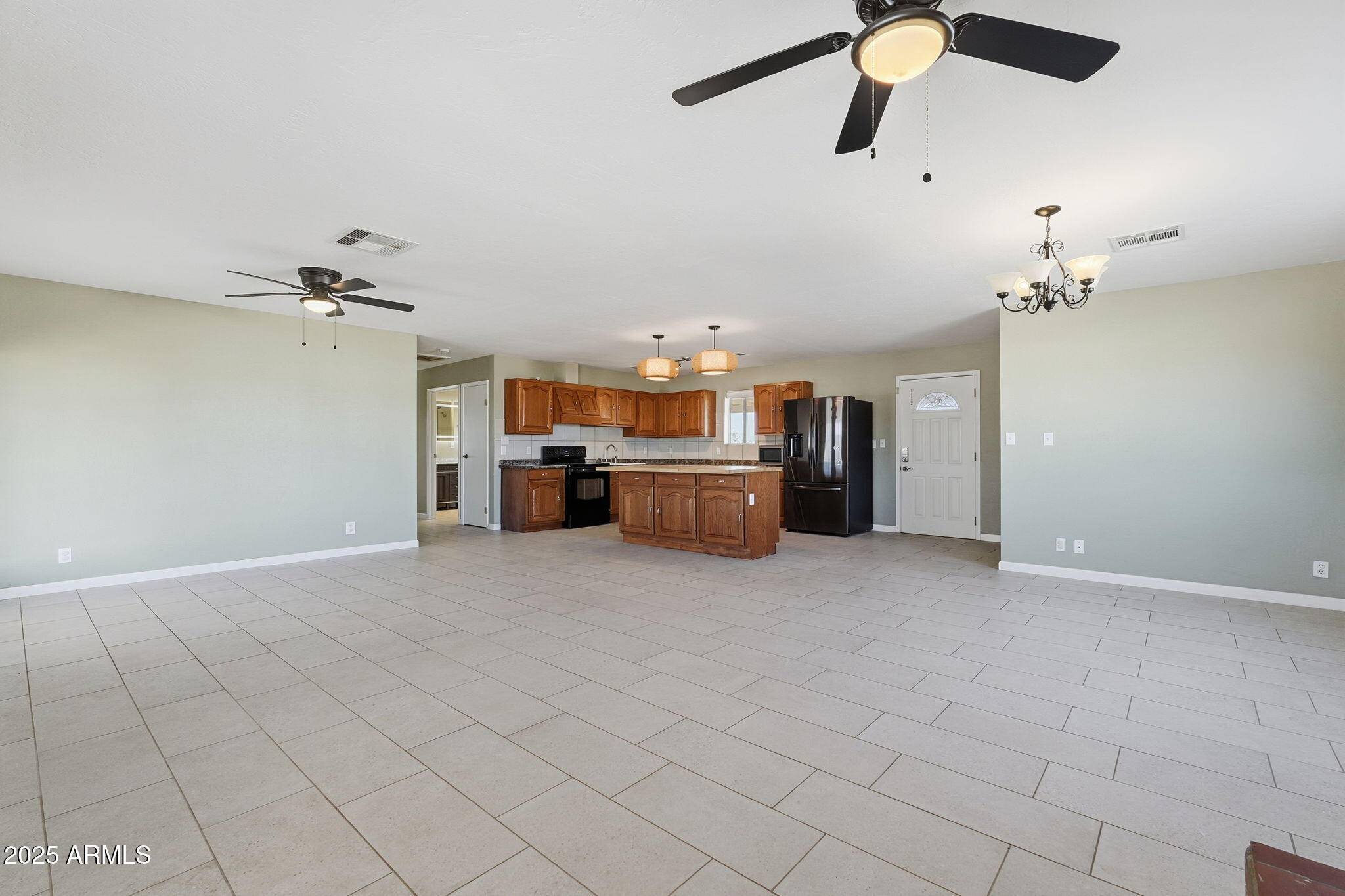 4245 North Razorback Drive Florence, AZ 85132 - Photo 4 of 37 5-web-or-mls-011_ListerPros