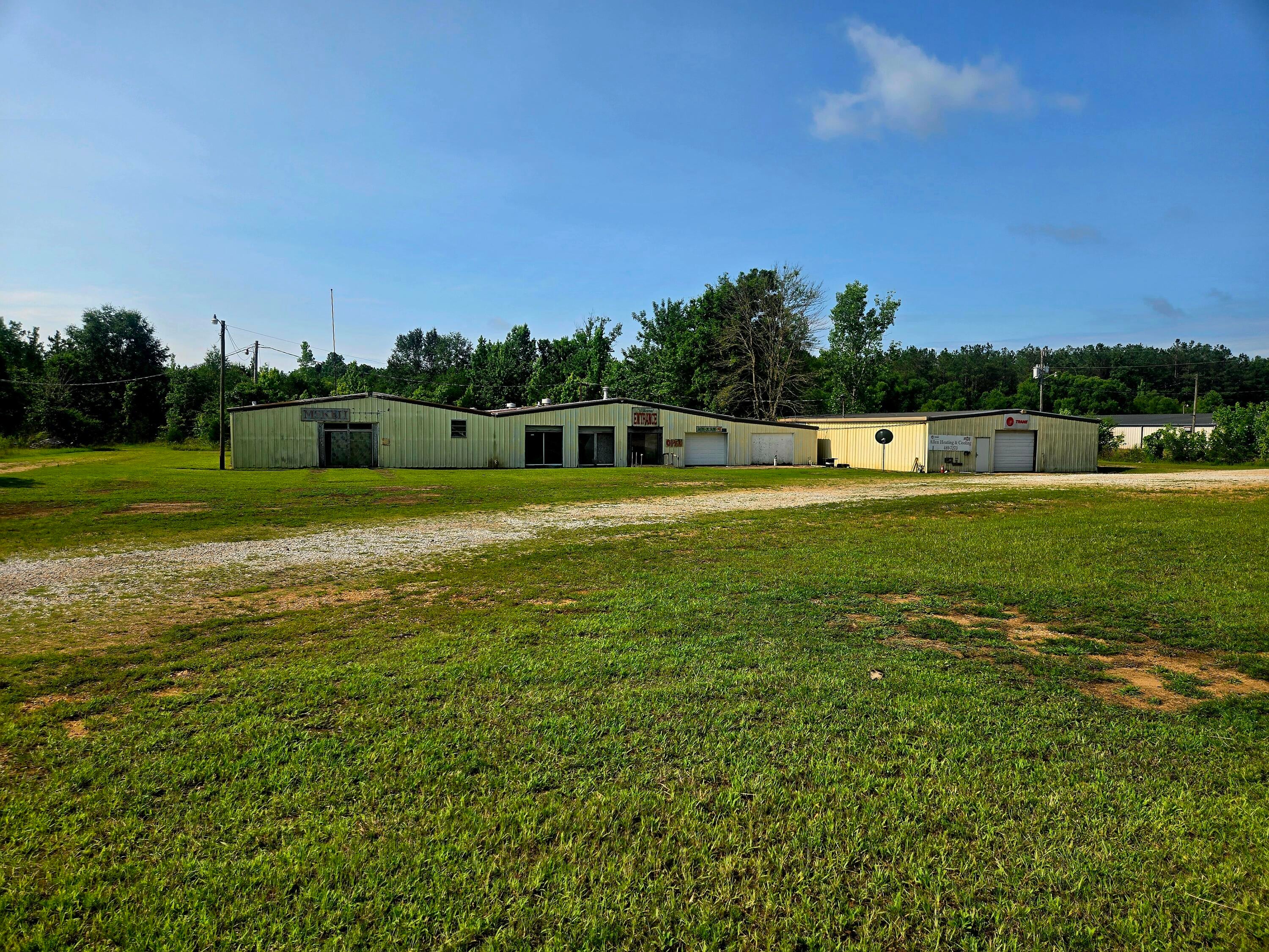 3498 Veterans Pontotoc, MS 38863 - Photo 6 of 22 Gallery Image 6