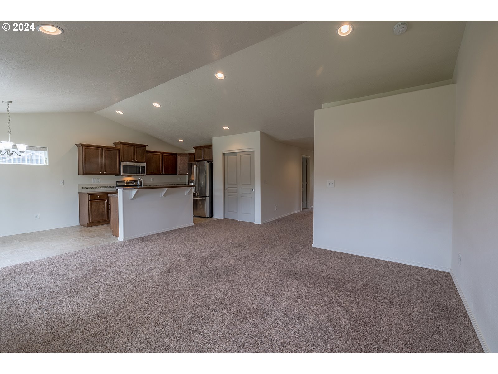 941 South 55th Street Springfield, OR 97478 - Photo 8 of 24 a view of a kitchen with a sink