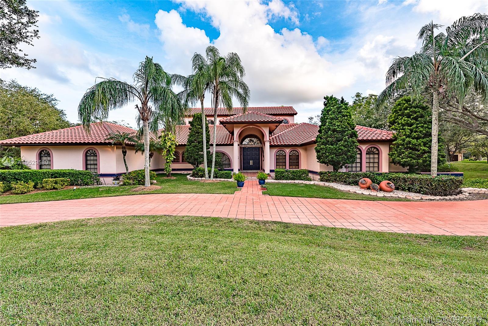 2925 Luckie Road Weston, FL 33331 - Photo 2 of 15