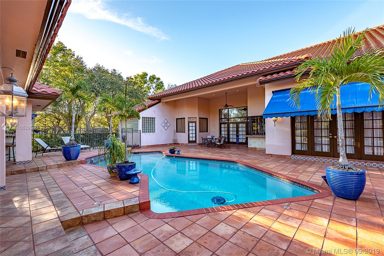 2925 Luckie Road Weston, FL 33331 - Photo 5 of 15