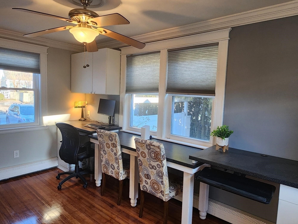 76 Edgemere Road Quincy, MA 02169 - Photo 5 of 18