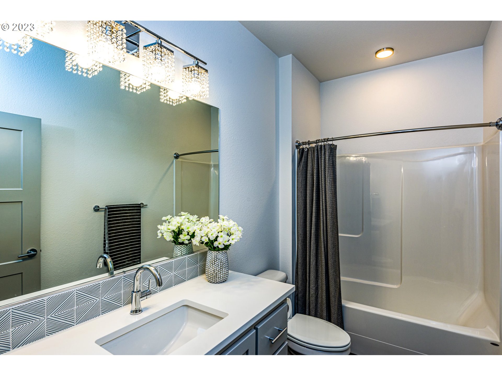 2301 South Royal Court Ridgefield, WA 98642 - Photo 5 of 42 Gallery Image 5