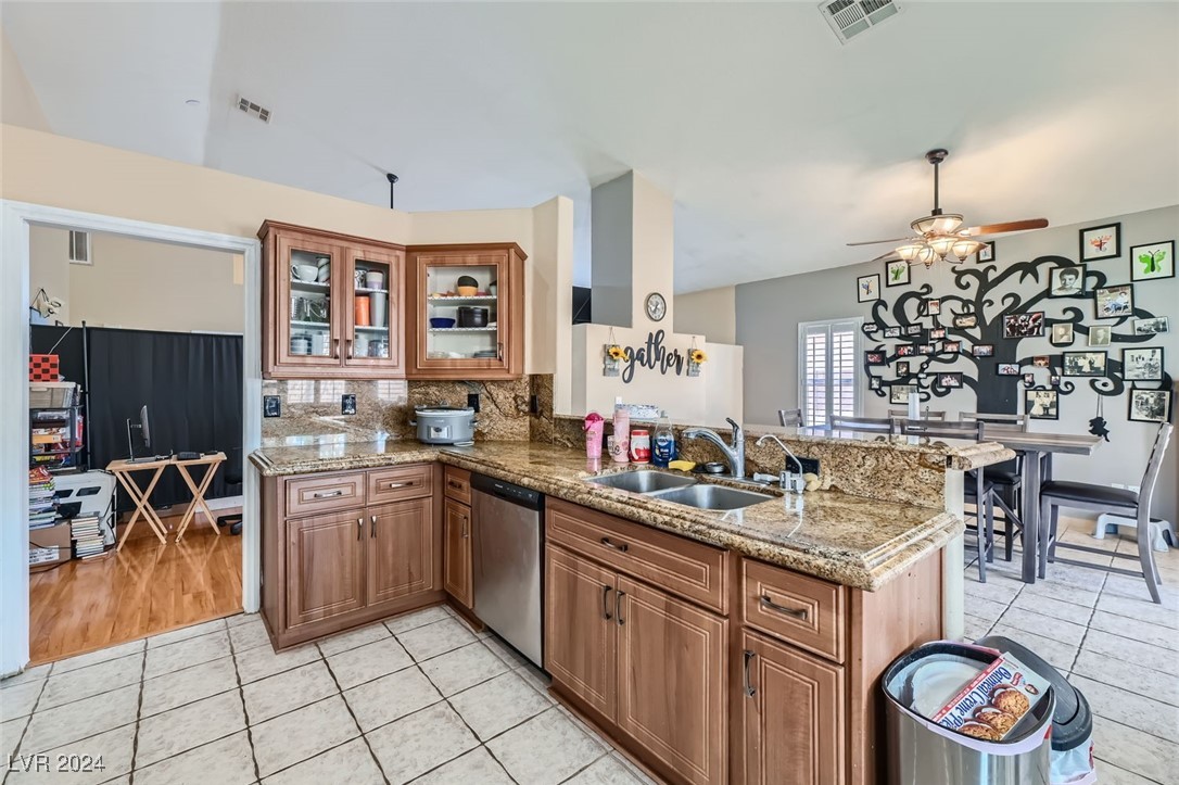 620 Hitchen Post Drive Henderson, NV 89011 - Photo 6 of 23