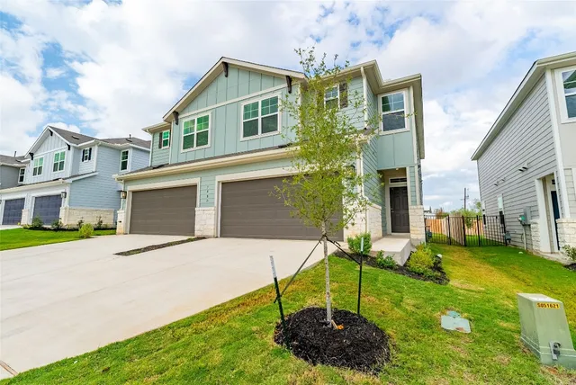 $1,850 | 7400 Sparkling Light Drive, Unit A, Del Valle, TX 78617