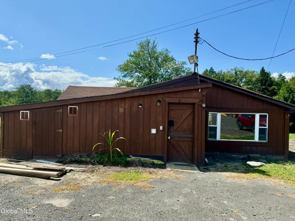 $850 | 20 Kowal Lane, Westerlo, NY 12193