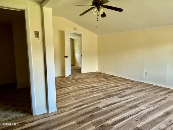 $850 | 20 Kowal Lane, Westerlo, NY 12193