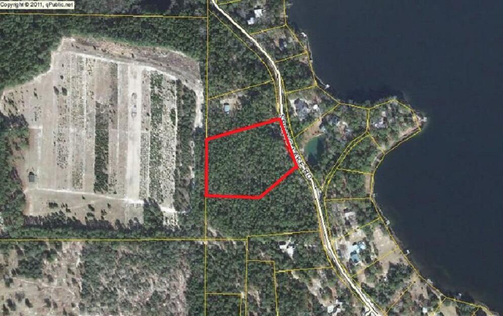 Lot 49 Spring Lake Road, Unit Q&R DeFuniak Springs, FL 32433 - Photo 1 of 6 a view of a bird bath