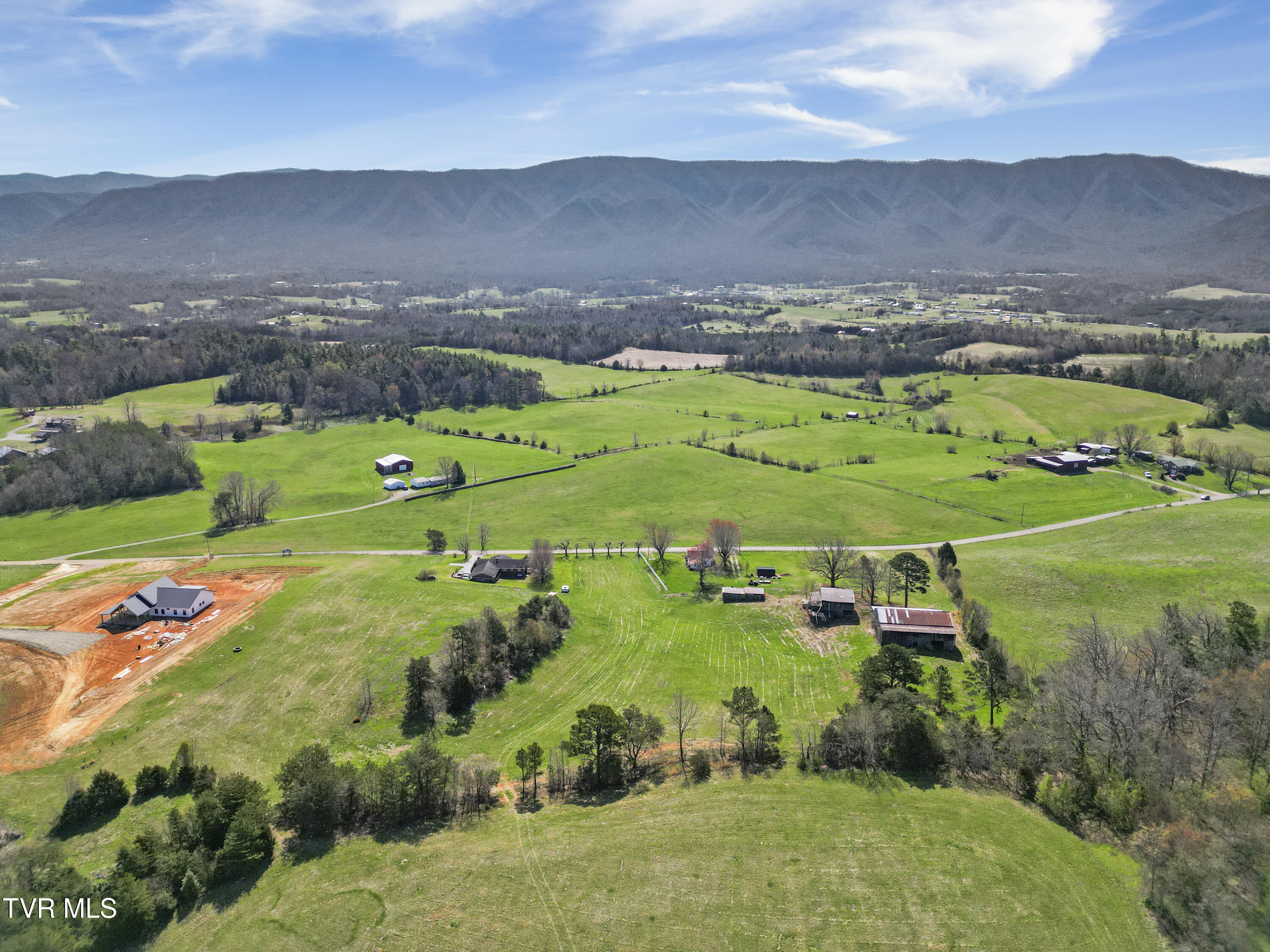 1 Red Hill Road, Unit TRACT 1 Greeneville, TN 37743 - Photo 4 of 15 DJI_0203