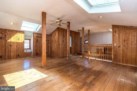 $495,000 | 43 Thimbleberry Lane, Levittown, PA 19054