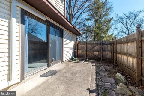 $495,000 | 43 Thimbleberry Lane, Levittown, PA 19054