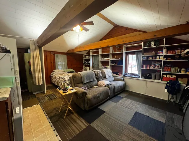 $399,000 | 809 Spring (highway 20) Street, Galena, IL 61036