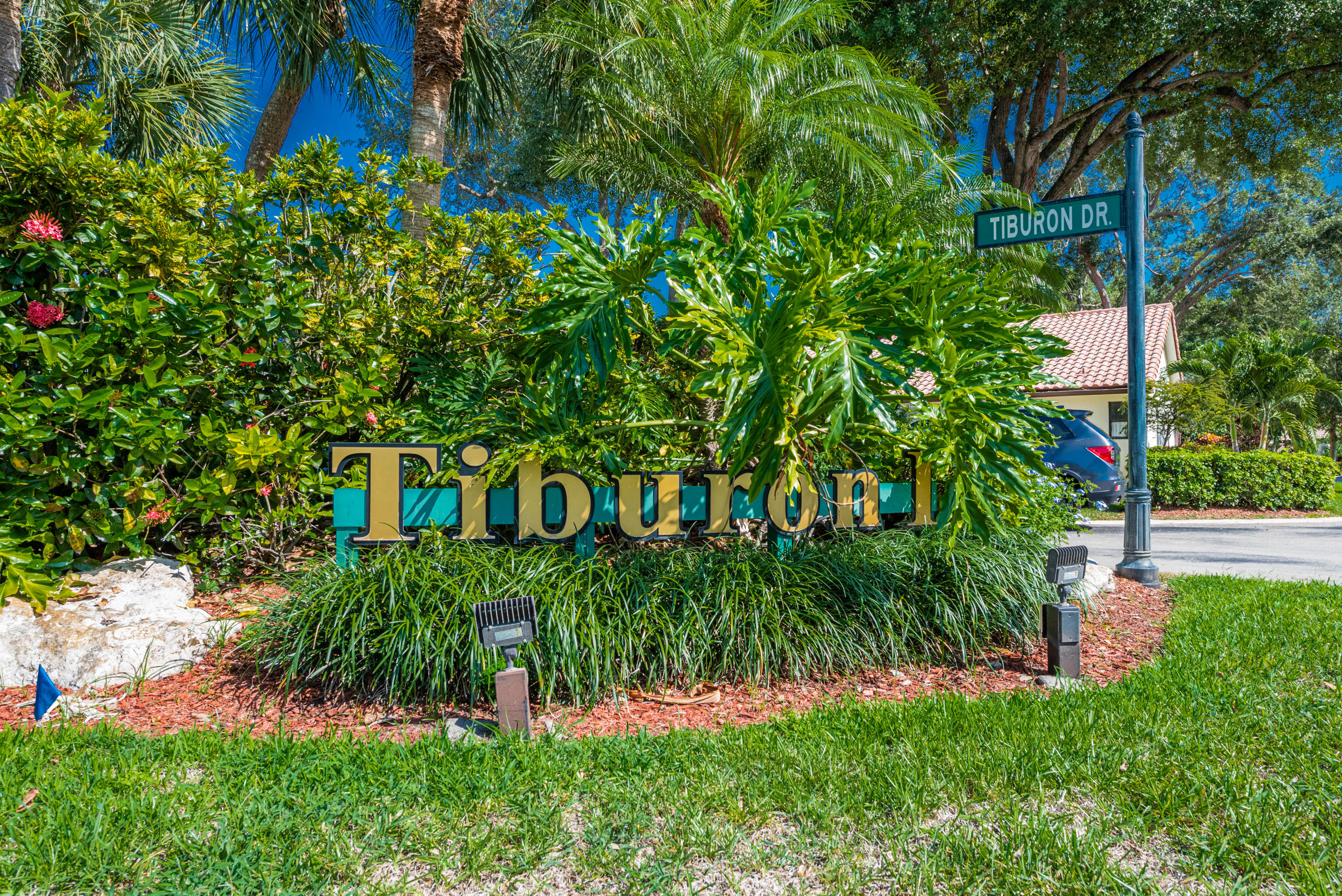 6616 Tiburon Cir (1 of 35)