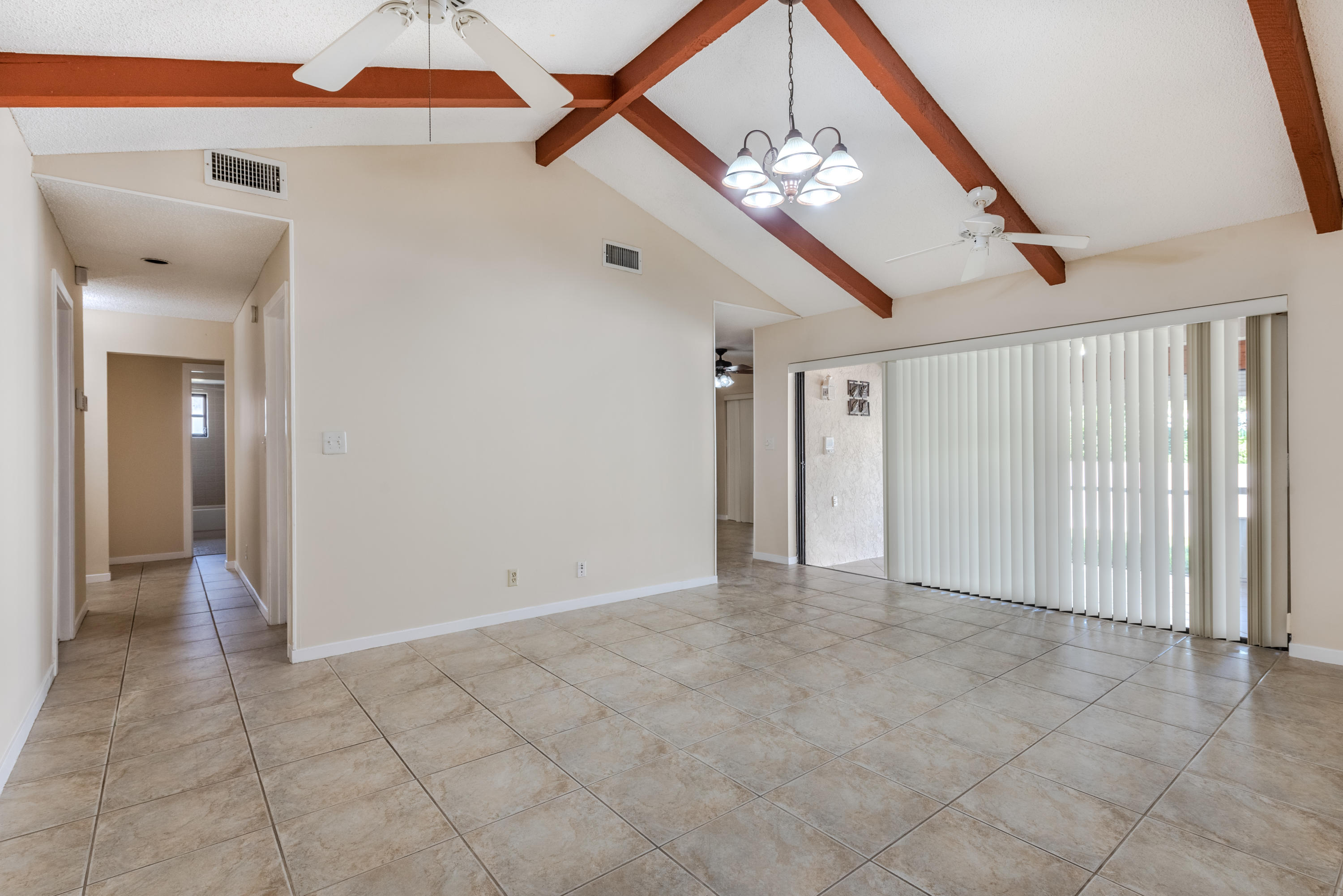 6616 Tiburon Circle Boca Raton, FL 33433 - Photo 8 of 32 6616 Tiburon Cir (10 of 35)