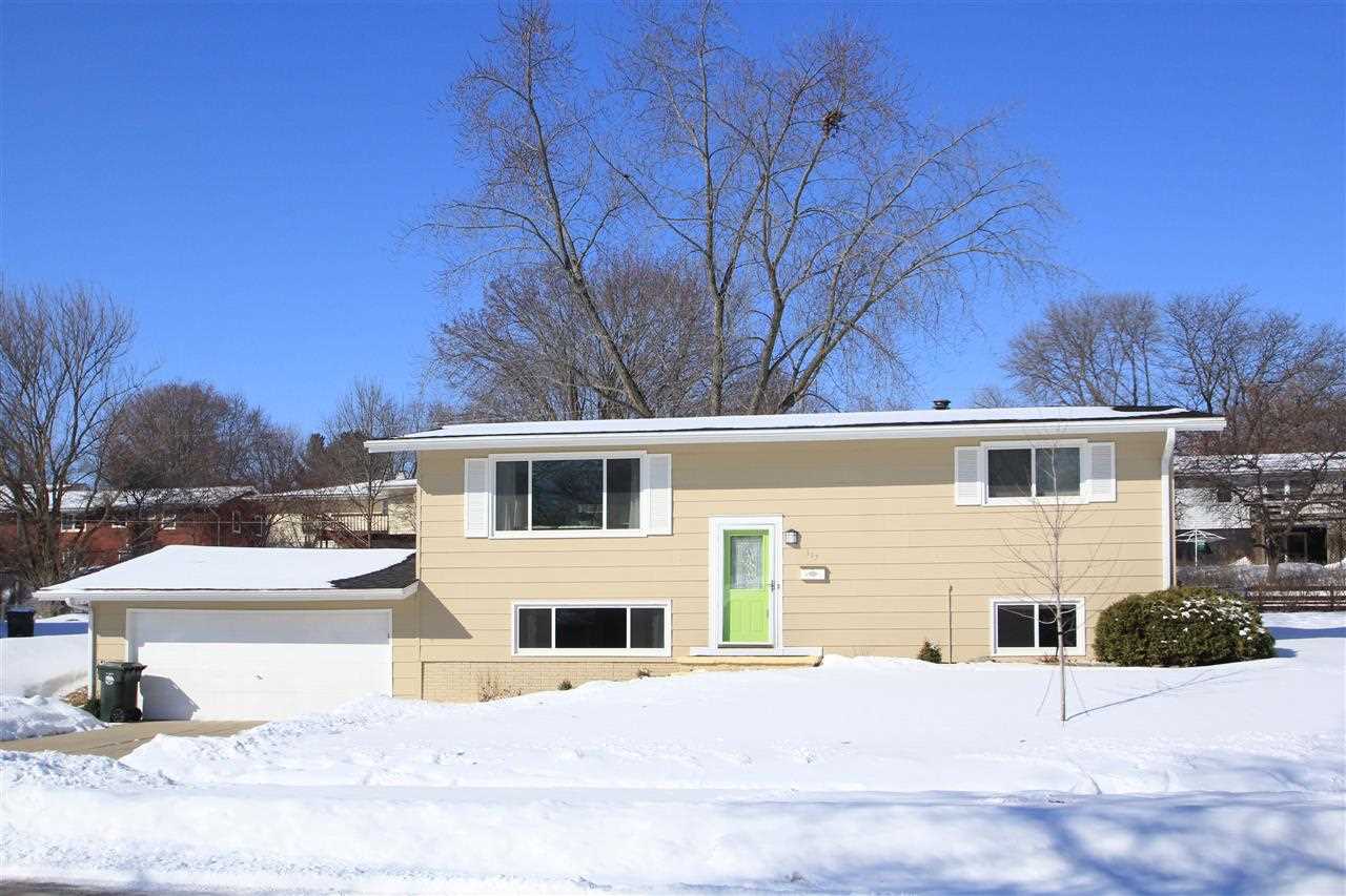 117 Shrader Road Iowa City, IA 52245 - Photo 1 of 25 Gallery Image 1